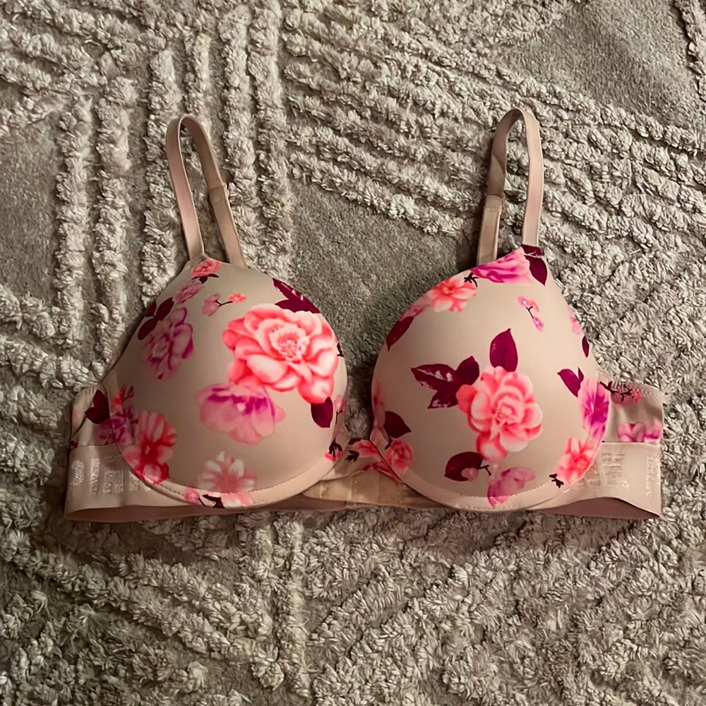 Pink Everywhere Push Up 34B